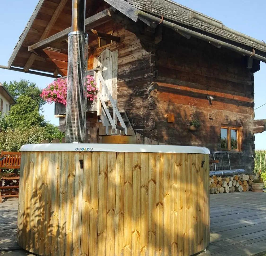 Gite / Chalet Meuble Pour 2 Personnes Le 1780 Saint-Victor-de-Cessieu