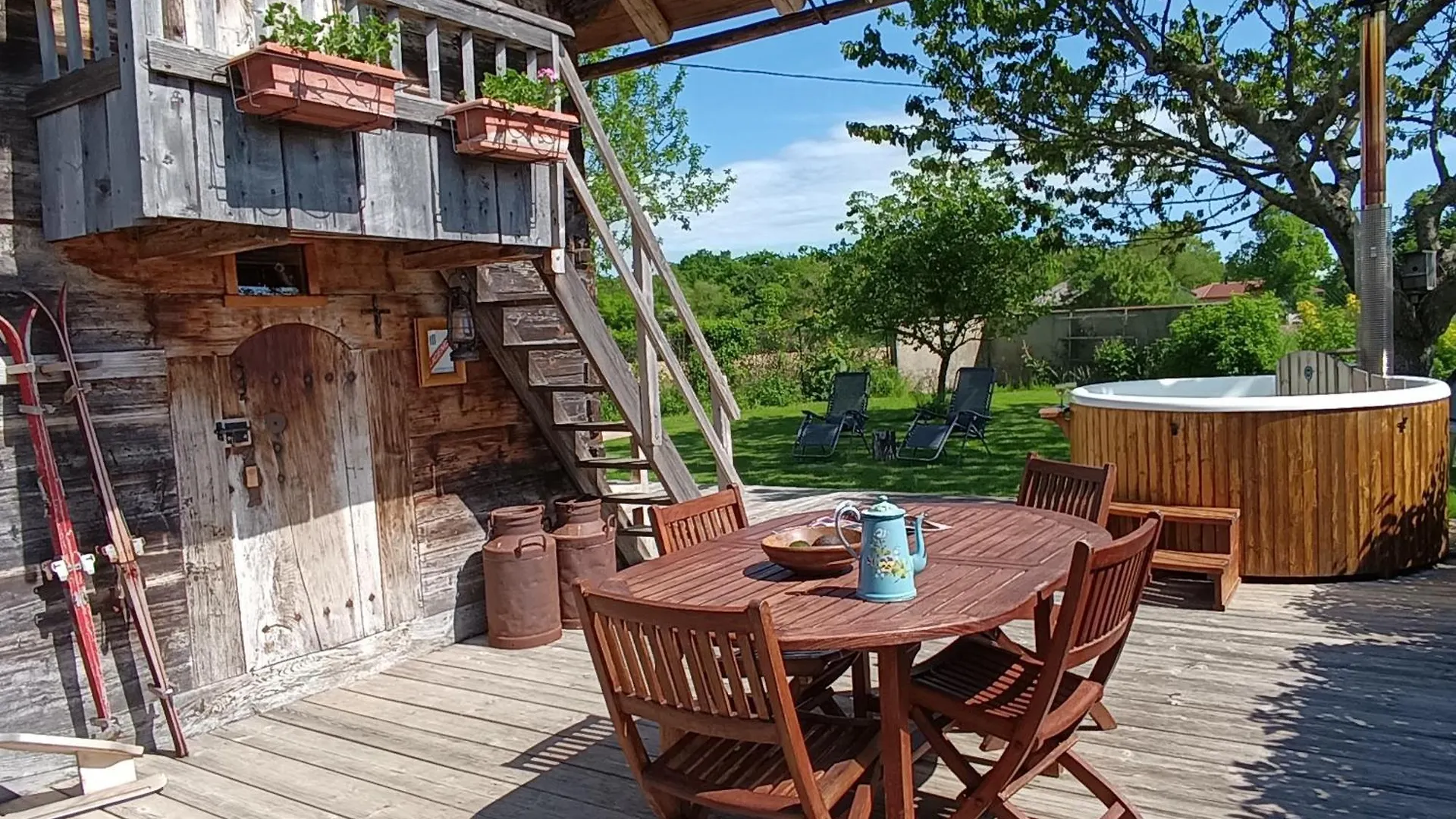 Gite / Chalet Meuble Pour 2 Personnes Le 1780 Saint-Victor-de-Cessieu 0*,